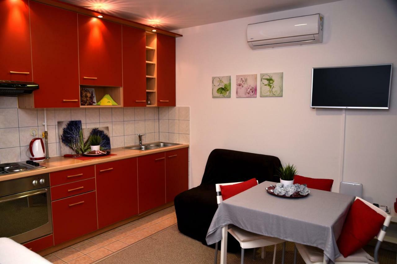 Apartament Studio Apartman D Sesvete Zewnętrze zdjęcie